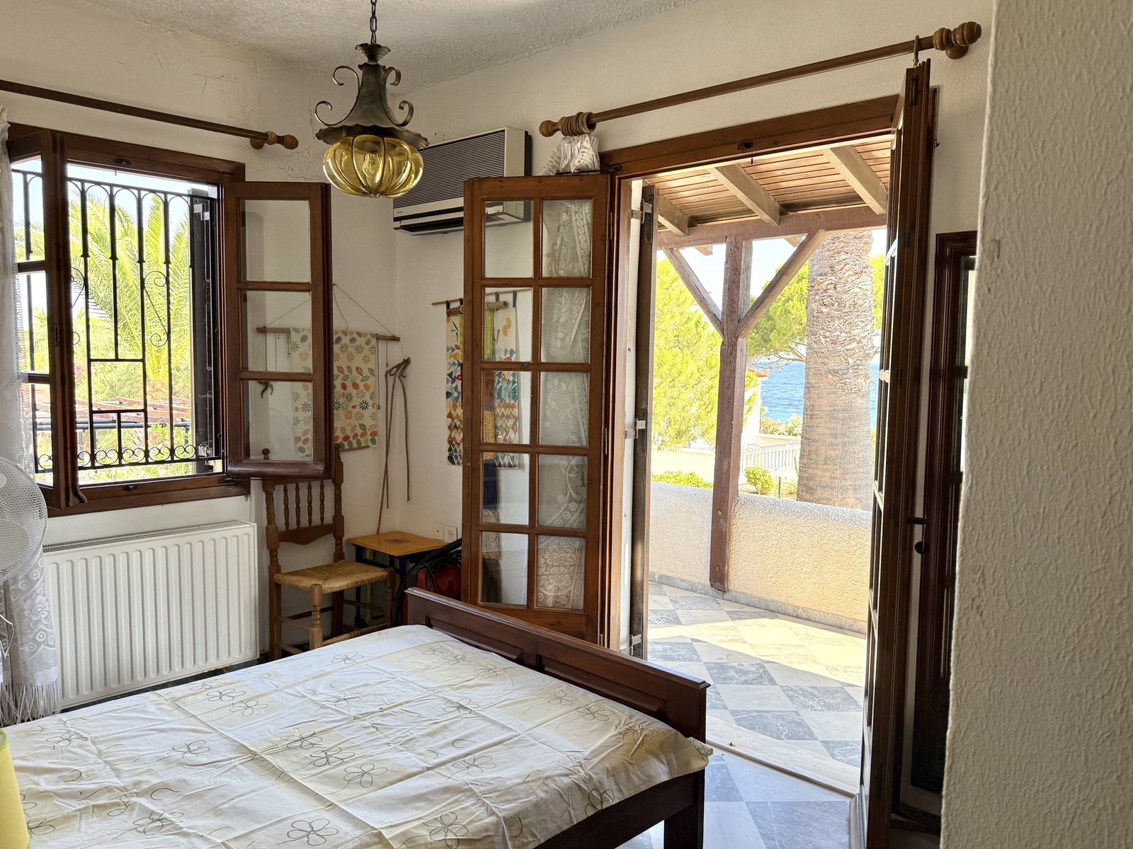 Seaside Cottage in Vagia Aegina Greece