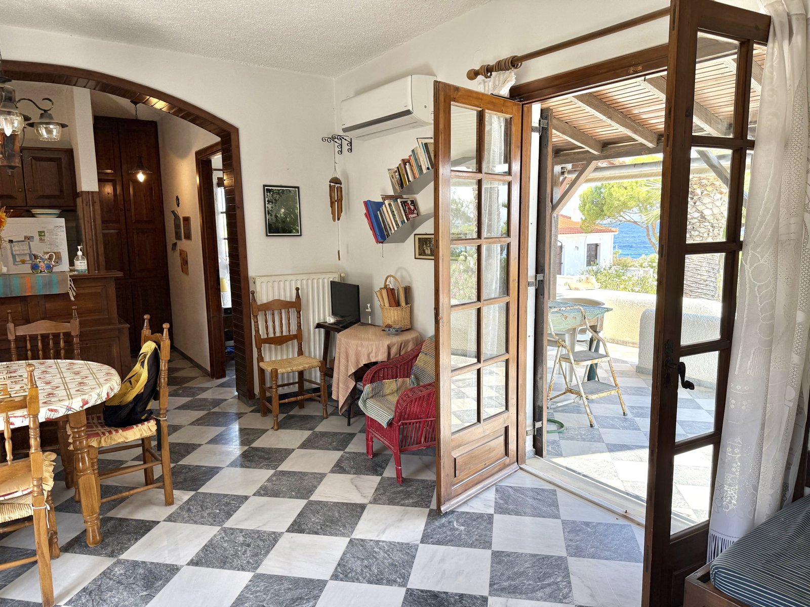 Seaside Cottage in Vagia Aegina Greece